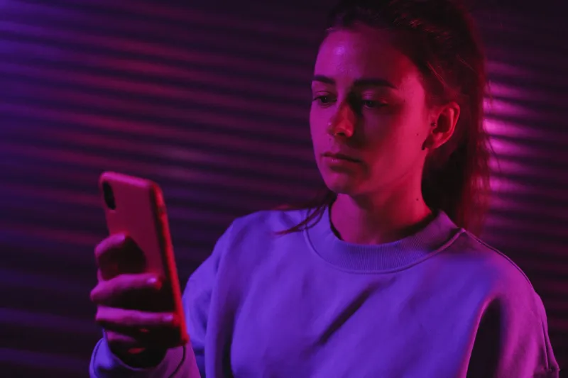 Your Brain on Infinite Scroll: The Science Behind Why You Can't Put Your Phone Down